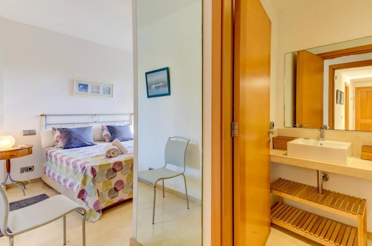 Beach Apartment Cirerer Port de Pollença 0*,  Spanien